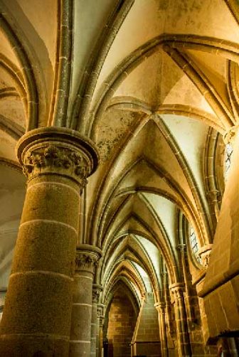 mont-saint-michel-avec-enfant